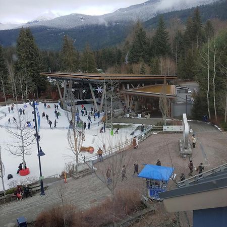 Tyndalstone Lodge 3 Bedroom In The Heart Of Village North Whistler Exteriér fotografie