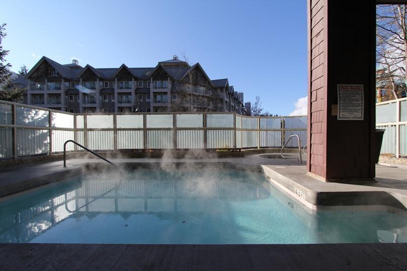 Tyndalstone Lodge 3 Bedroom In The Heart Of Village North Whistler Exteriér fotografie